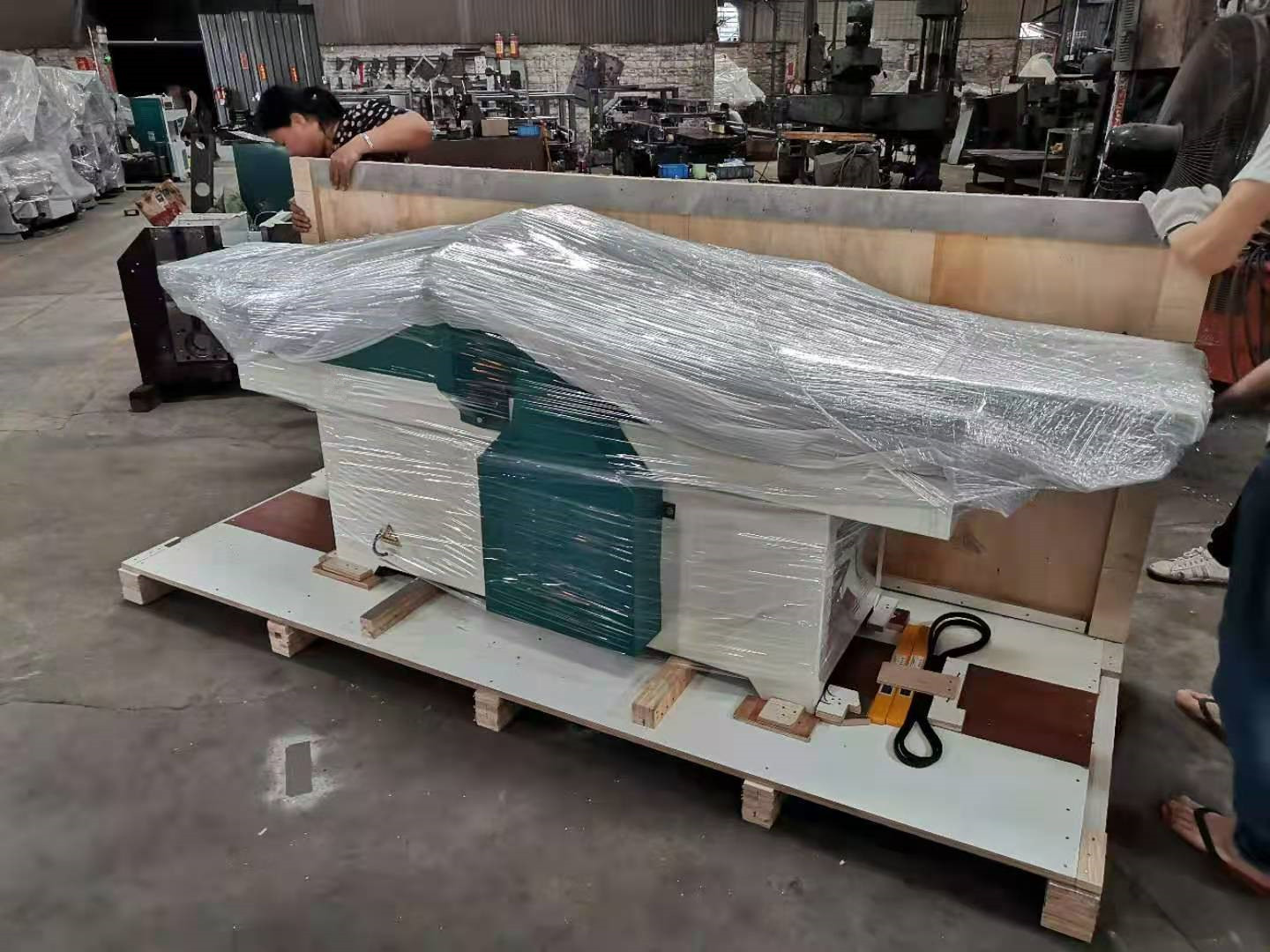 400mm（15.7インチ）木工用ヘビーデューティー家具木材 - Woodworking Machinery のレビューと価格